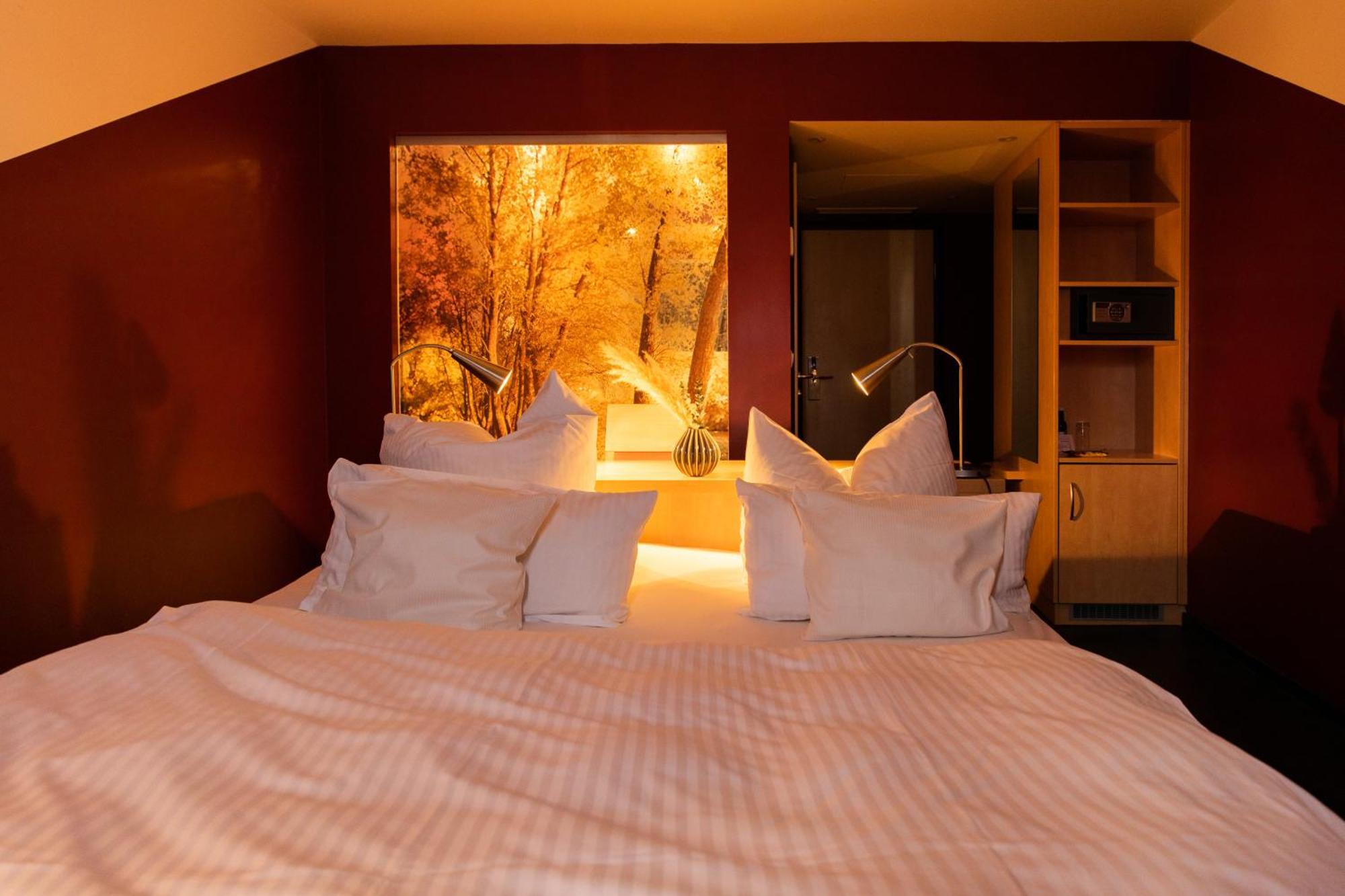 Mein Schlosshotel ฮอยเซนชตามม์ ภายนอก รูปภาพ