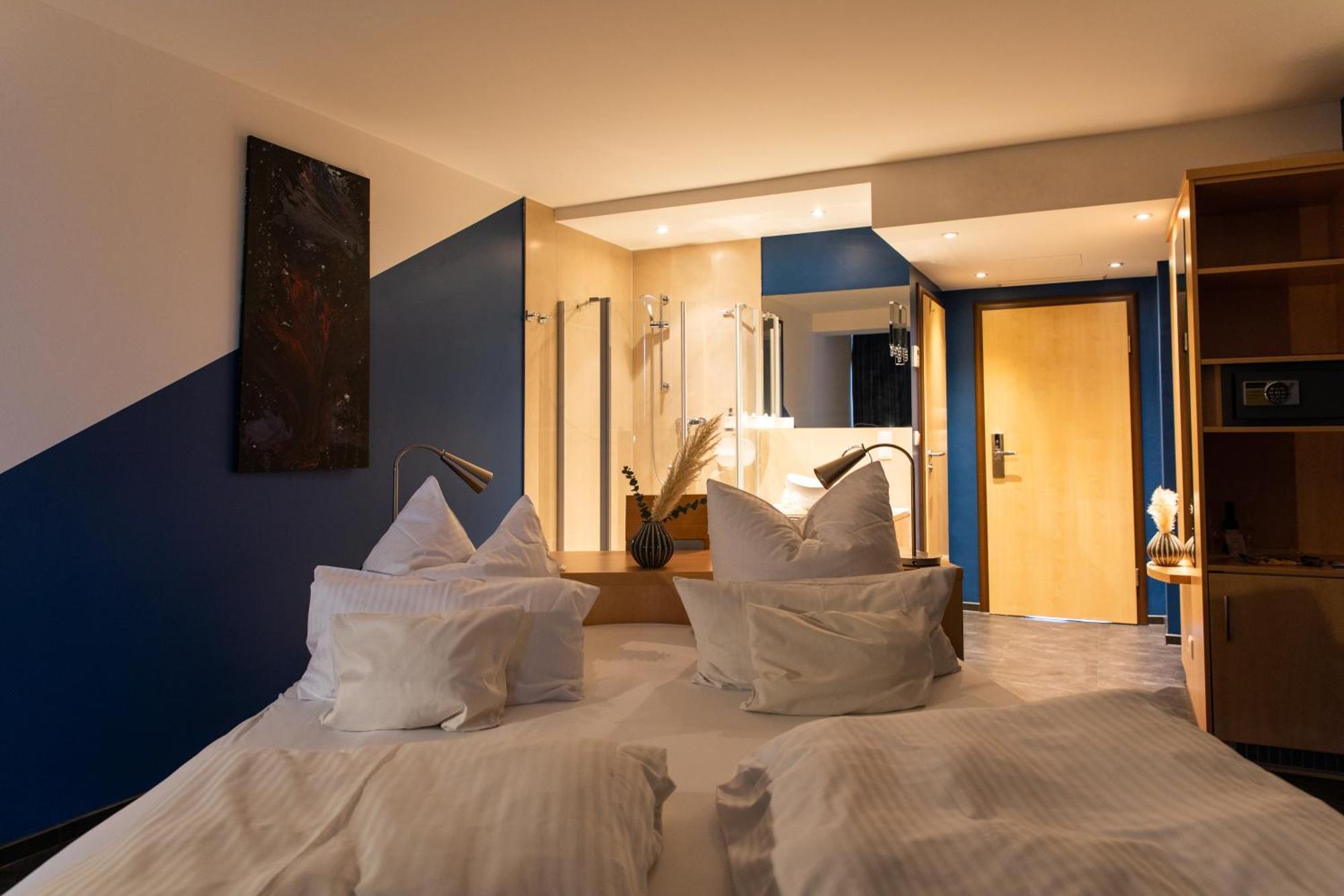 Mein Schlosshotel ฮอยเซนชตามม์ ภายนอก รูปภาพ