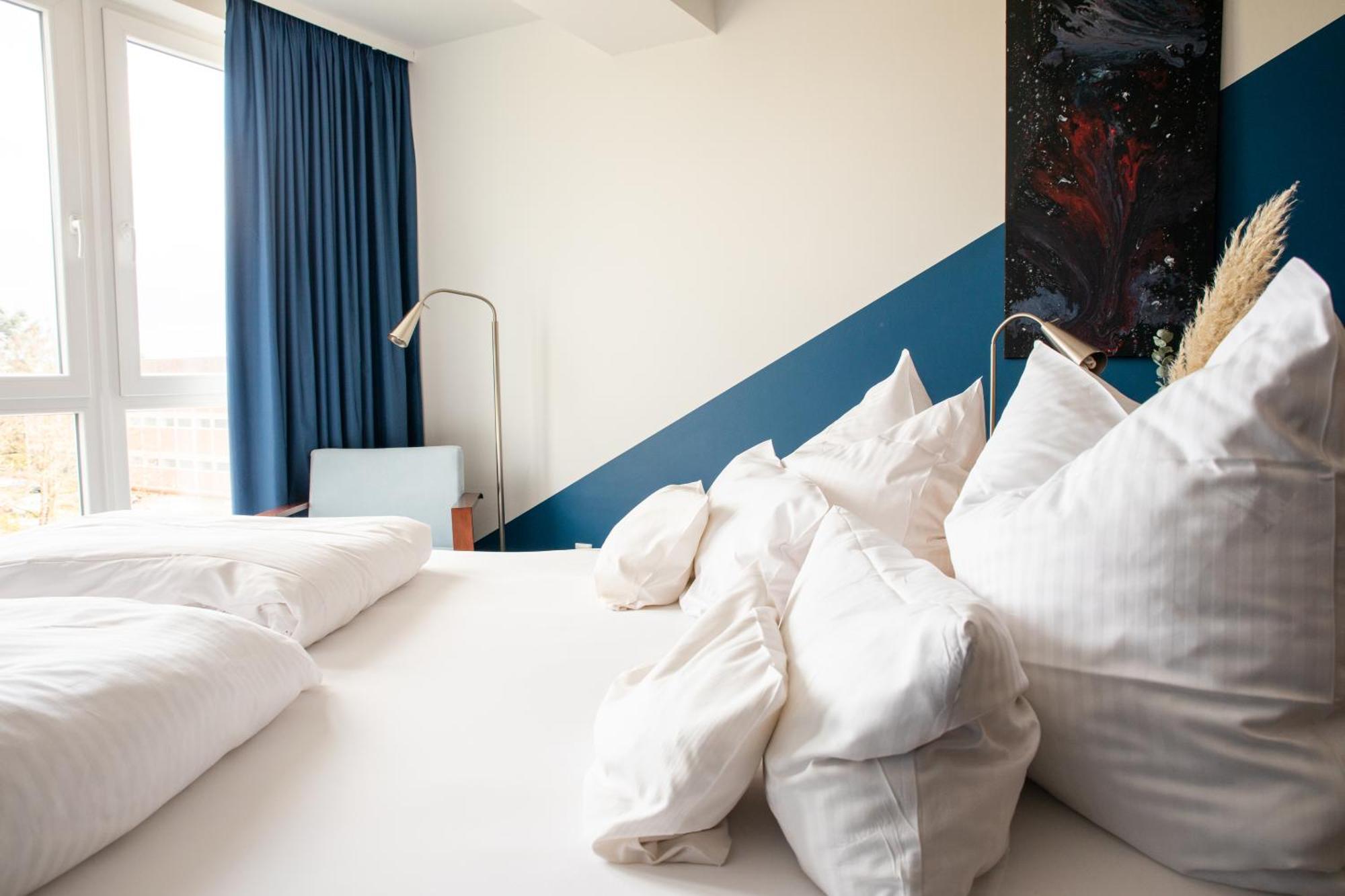 Mein Schlosshotel ฮอยเซนชตามม์ ภายนอก รูปภาพ